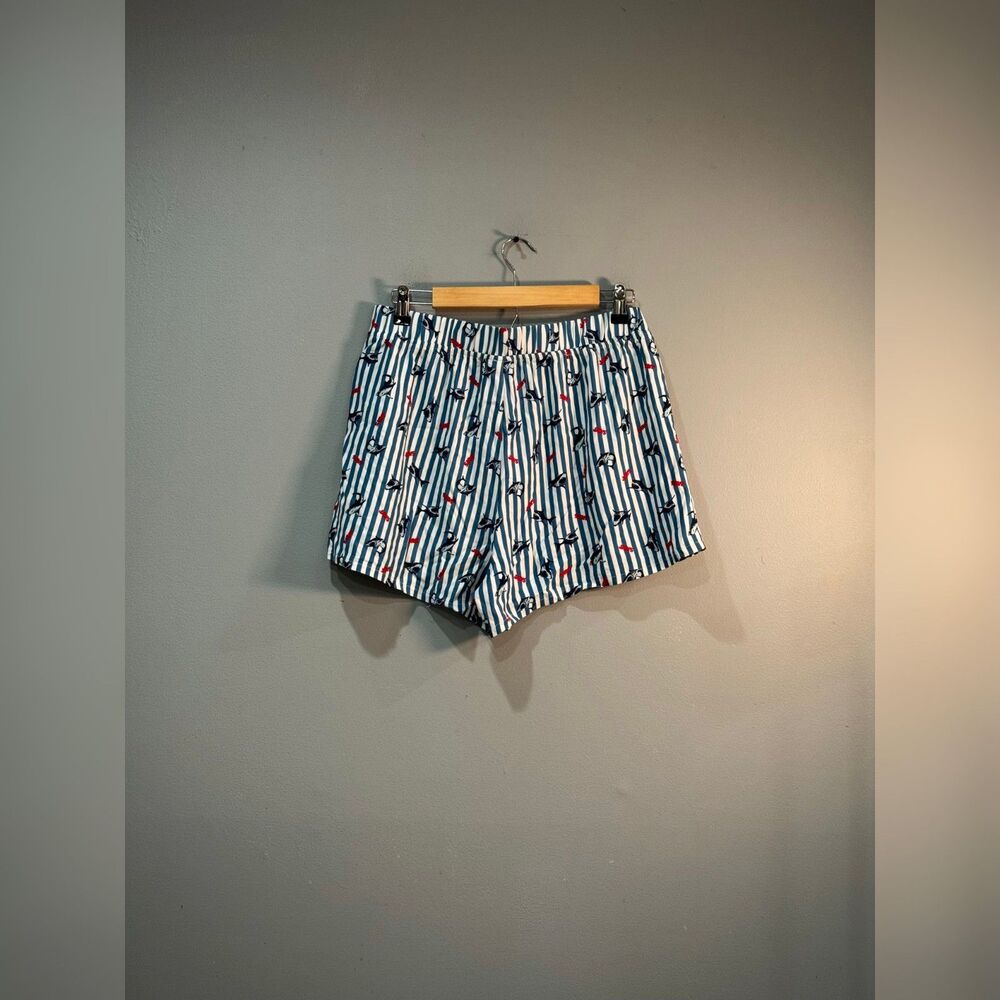 Women's Hot Topic Jaws 50th Anniversary Boxer Shorts Size XL NWT - Picture 2 of 6